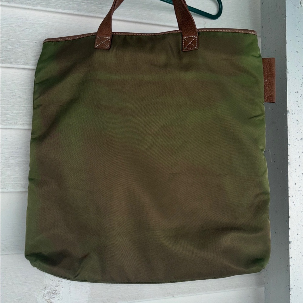 COCCINELLE BRAND MADE IN ITALY OLIVE GREEN AND BROWN SATIN LIKE CANVAS TOTE BAG - Picture 3 of 12